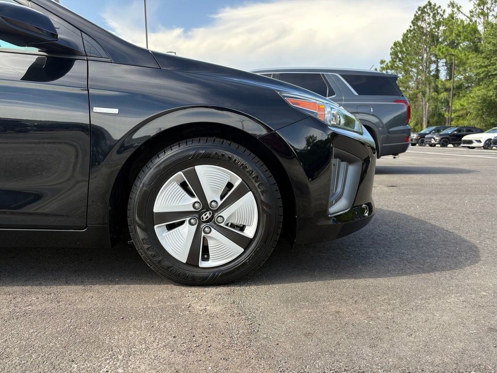 2020 Hyundai Ioniq Hybrid Blue