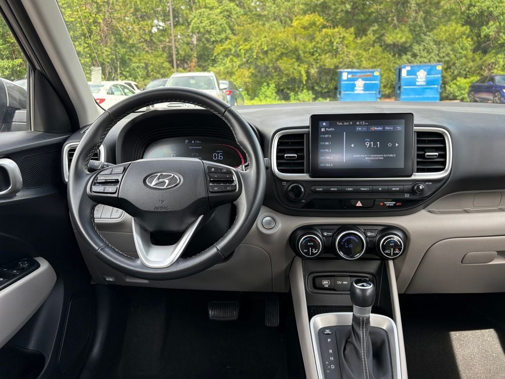 2025 Hyundai Venue SEL