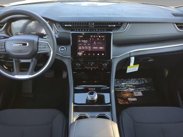2025 Jeep Grand Cherokee Laredo X 4x2