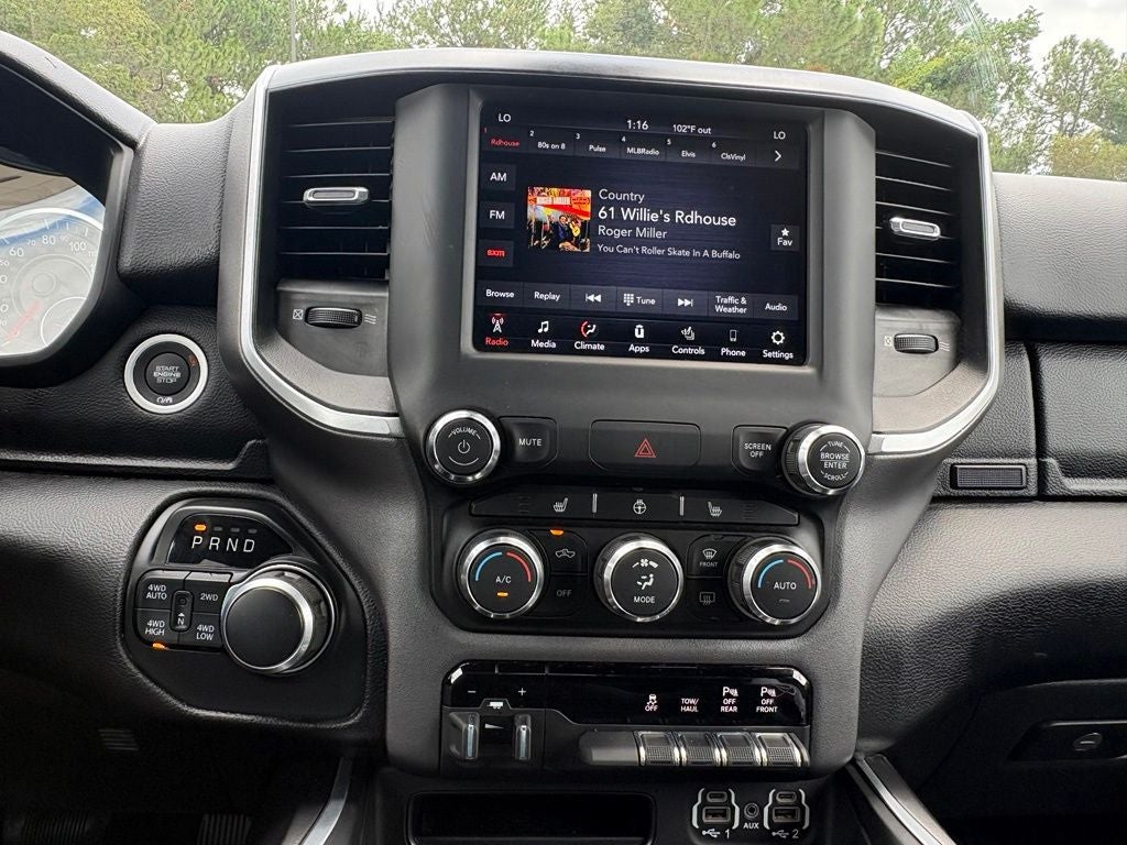 2021 RAM Ram 1500 Big Horn Quad Cab 4x4 6'4' Box