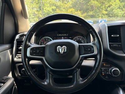 2020 RAM 1500 Big Horn Crew Cab 4x4 5'7' Box