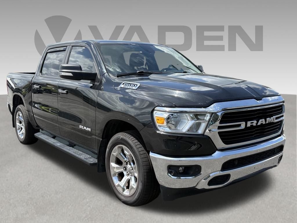 2020 RAM 1500 Big Horn Crew Cab 4x4 5'7' Box