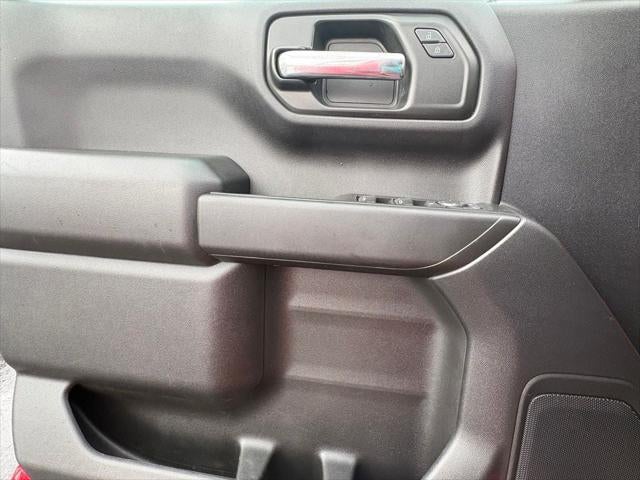 2020 Chevrolet Silverado 1500 4WD Crew Cab Short Bed Custom