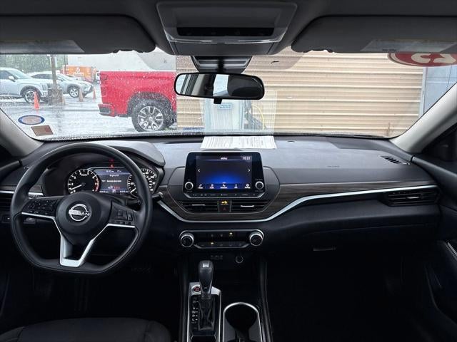 2023 Nissan Altima SV FWD