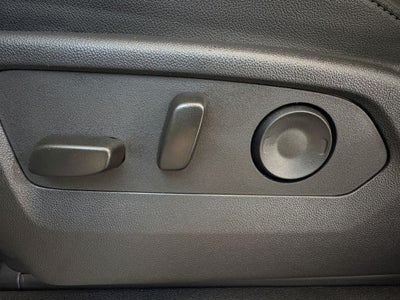 2025 Chevrolet Silverado 2500HD 4WD Crew Cab Standard Bed LTZ