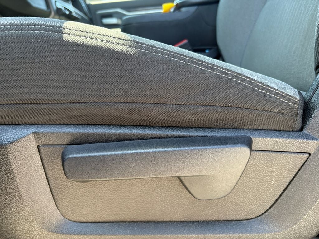 2021 RAM 3500 Big Horn Crew Cab 4x4 8' Box