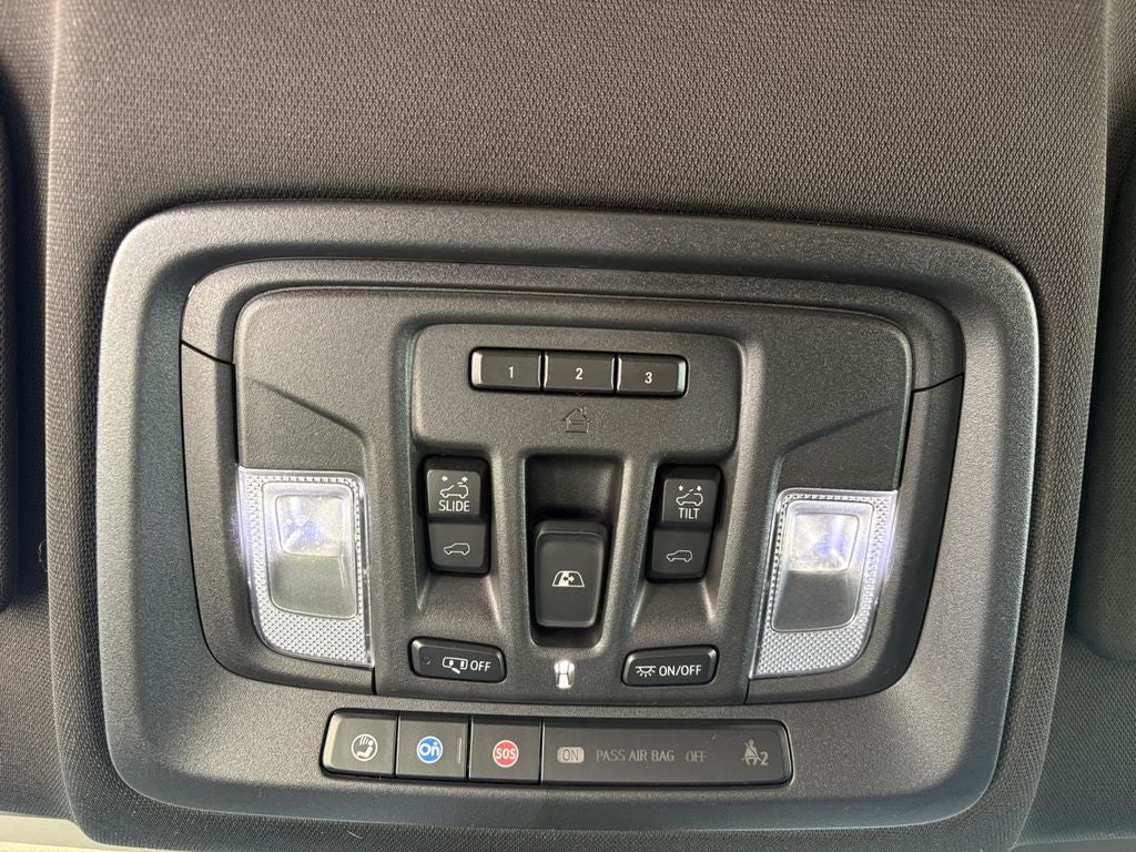 2020 Chevrolet Silverado 1500 4WD Crew Cab Short Bed High Country