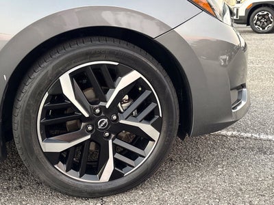 2025 Nissan Versa 1.6 SR