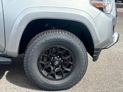 2022 Toyota Tacoma SR5 V6