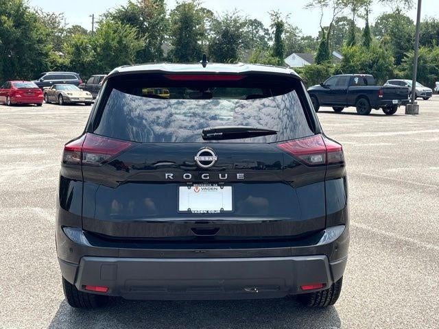2025 Nissan Rogue SV FWD