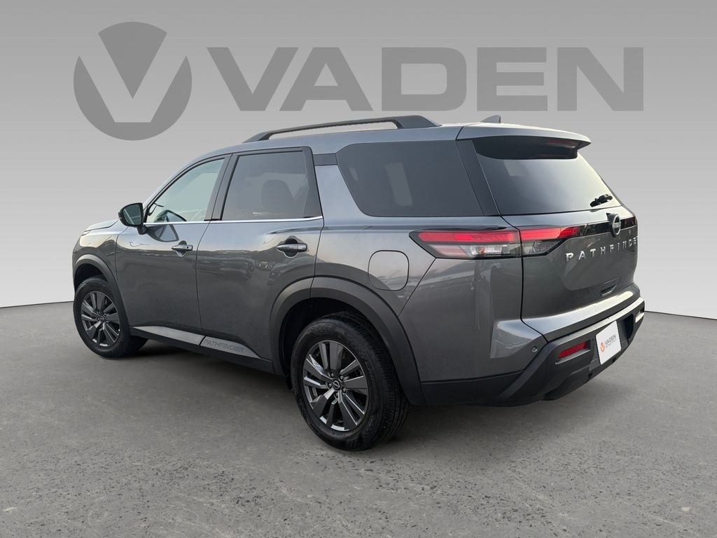 2025 Nissan Pathfinder SV FWD
