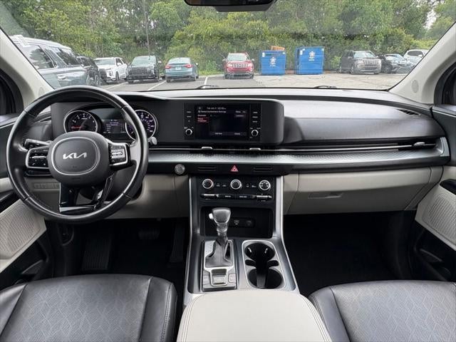 2023 Kia Carnival MPV LX Seat Package