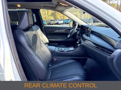 2023 INFINITI QX60 LUXE AWD