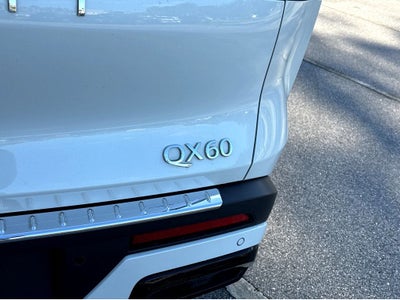 2023 INFINITI QX60 LUXE AWD