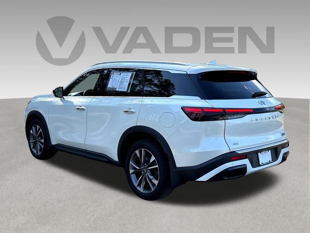 2023 INFINITI QX60 LUXE AWD