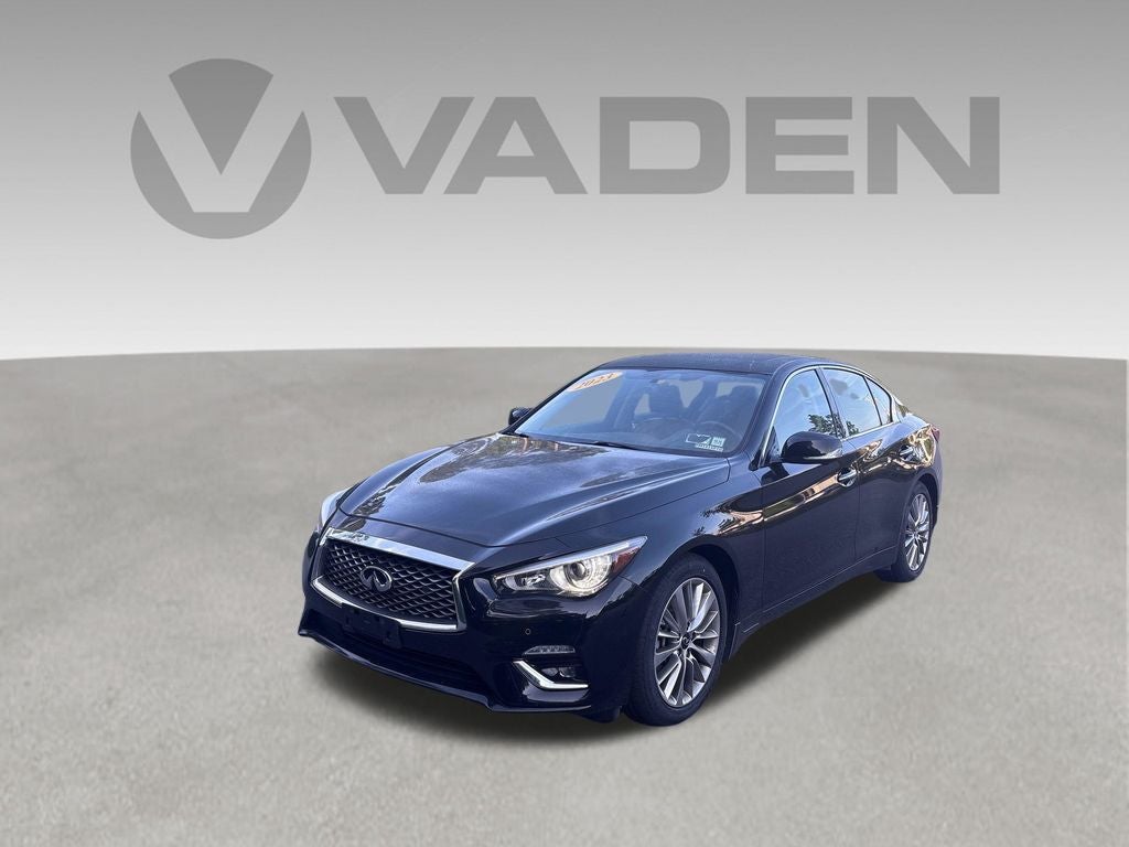 2023 INFINITI Q50 LUXE