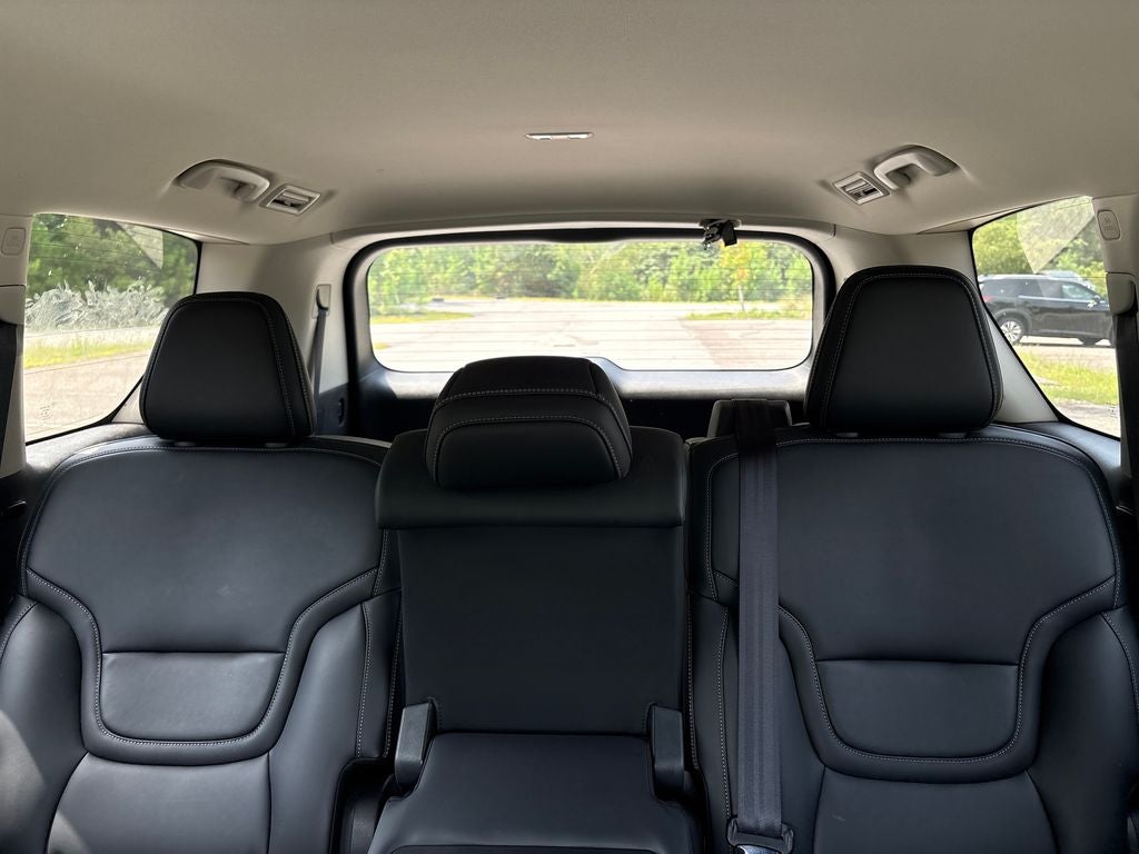 2025 Nissan Armada SV