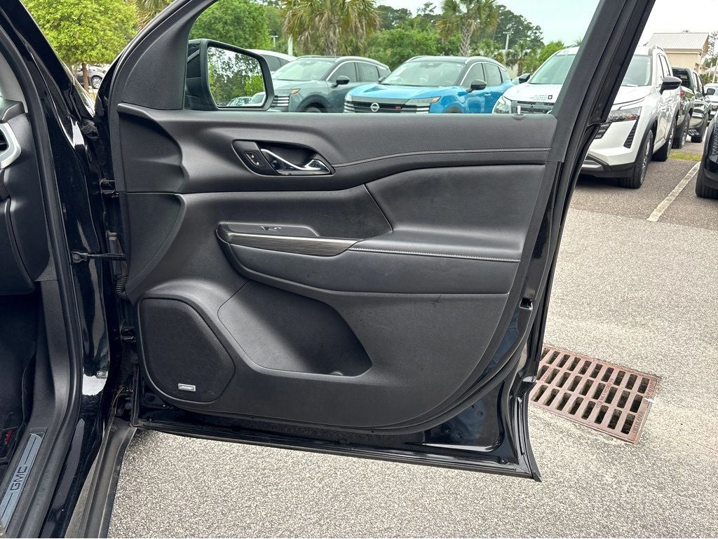2020 GMC Acadia SLT