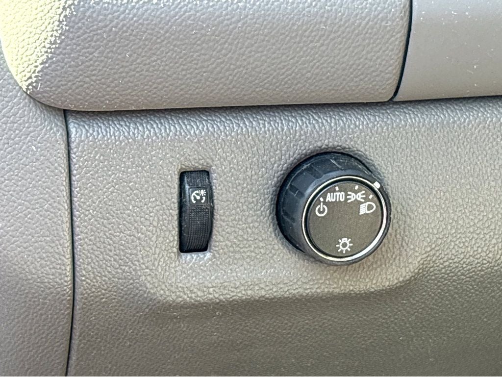 2017 GMC Canyon Base