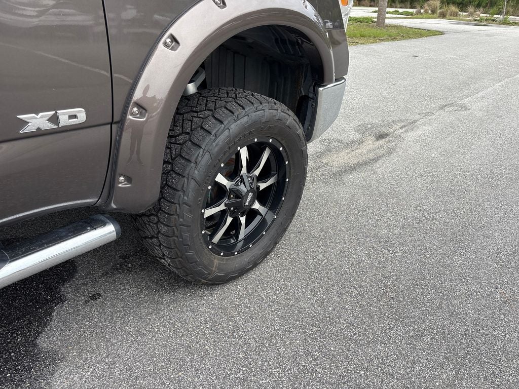 2017 Nissan Titan XD SV