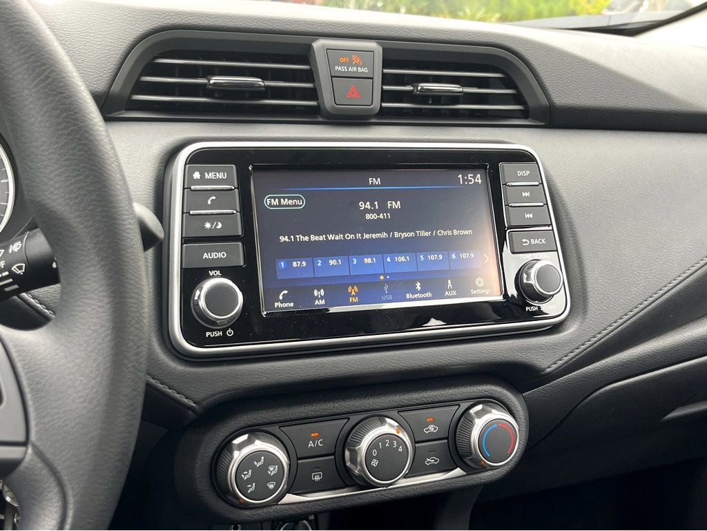 2024 Nissan Versa 1.6 S