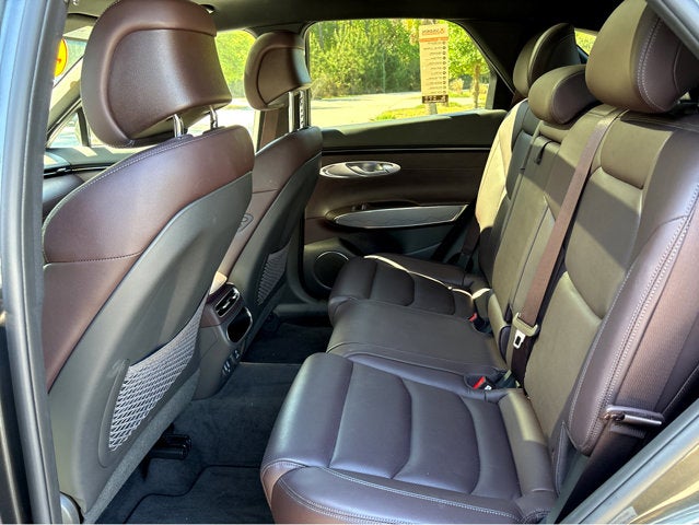 2025 Genesis GV70 2.5T