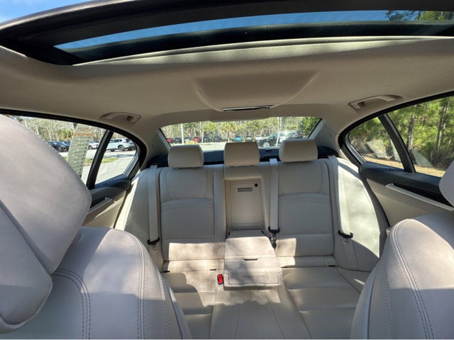 2014 BMW 5 Series 528i