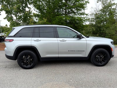 2024 Jeep Grand Cherokee Altitude