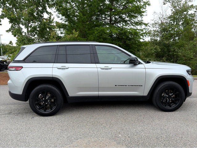 2024 Jeep Grand Cherokee Altitude