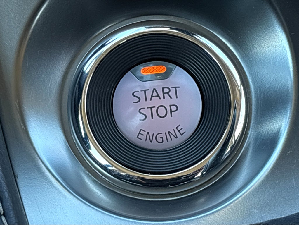 2023 Nissan Maxima SV