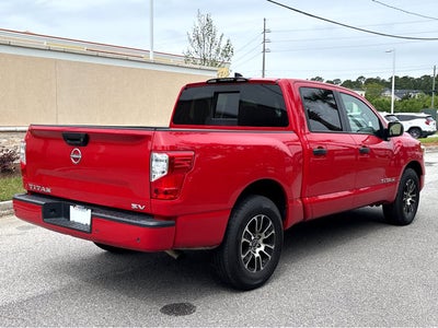2023 Nissan Titan SV