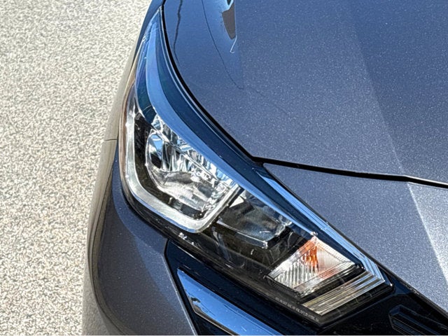 2020 Nissan Versa SV