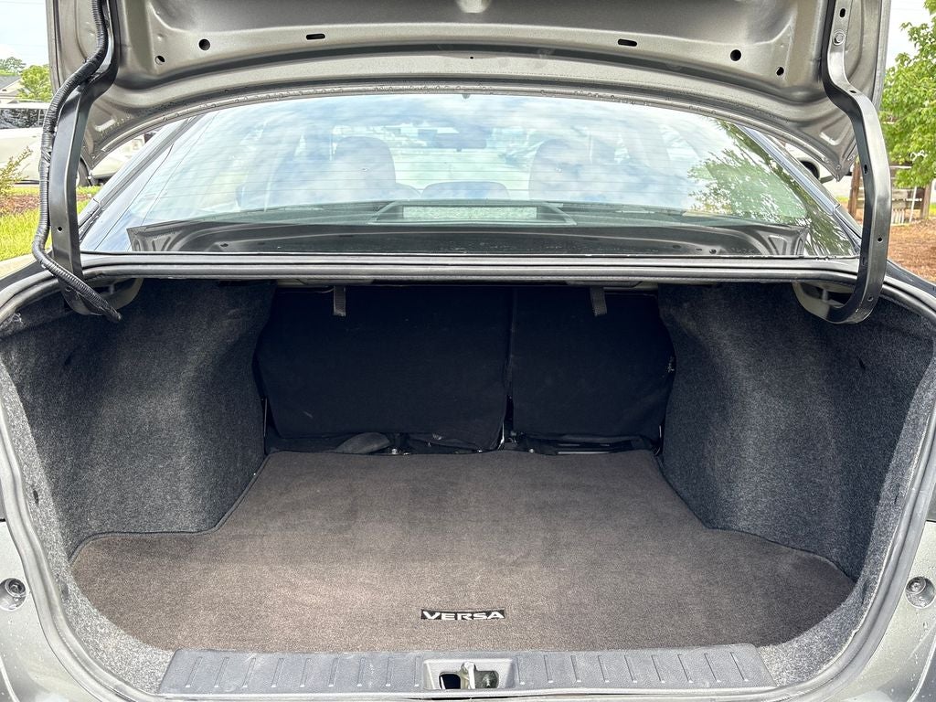 2024 Nissan Versa 1.6 SV