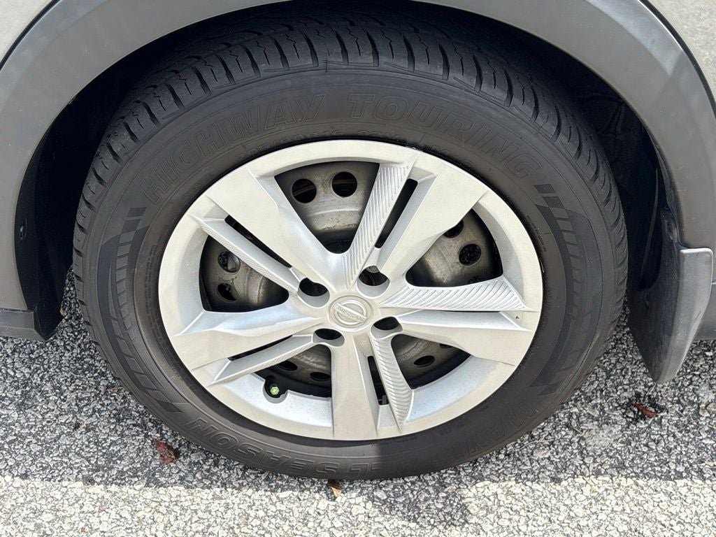 2023 Nissan Kicks S