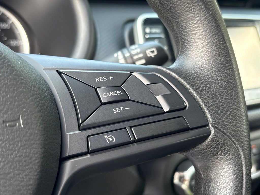 2023 Nissan Kicks S