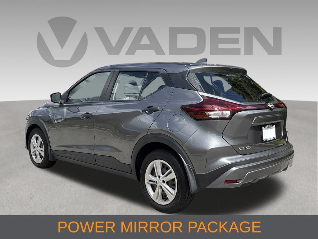 2023 Nissan Kicks S