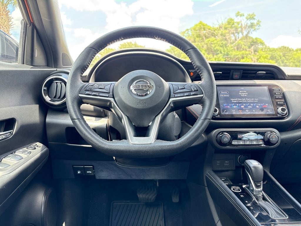 2021 Nissan Kicks SR
