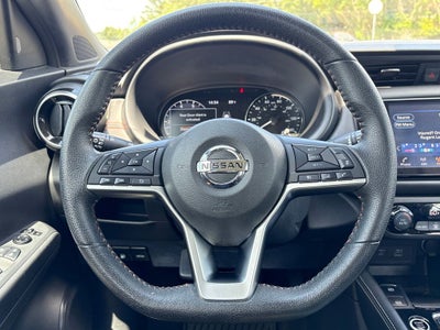 2021 Nissan Kicks SR