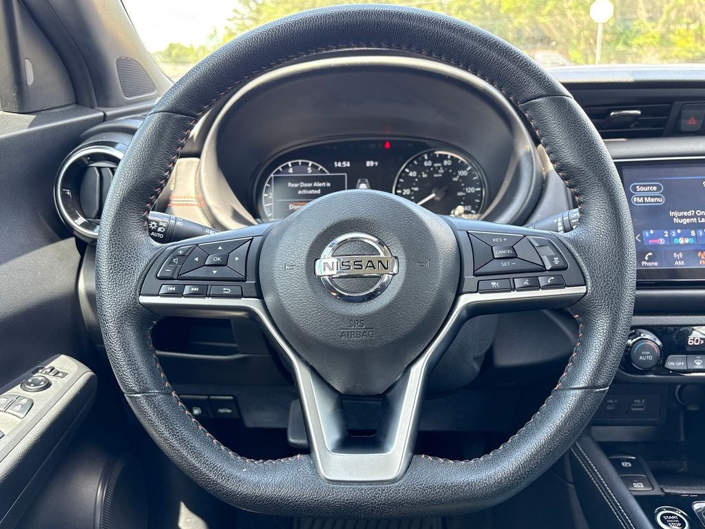 2021 Nissan Kicks SR