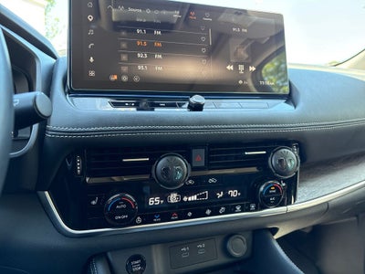 2024 Nissan Rogue Platinum