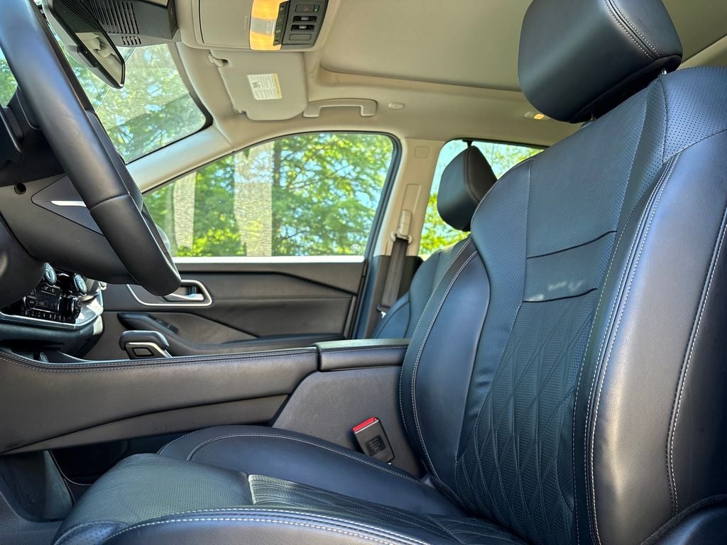 2024 Nissan Rogue Platinum