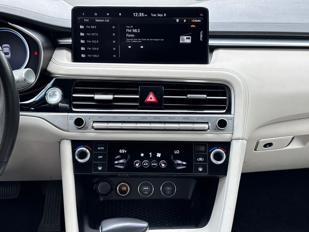 2024 Genesis G70 2.5T