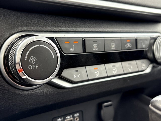 2022 Nissan Altima 2.0 SR