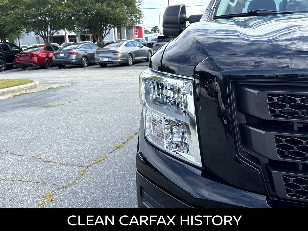 2024 Nissan Titan SV