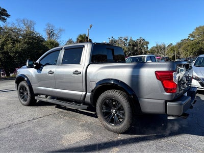 2024 Nissan Titan SV