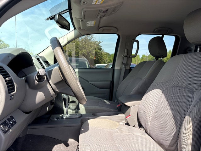 2021 Nissan Frontier SV