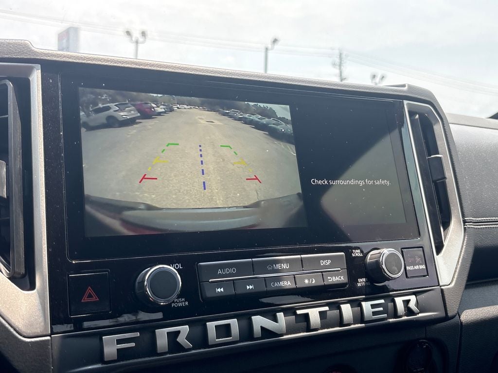 2025 Nissan Frontier SV