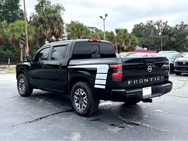 2025 Nissan Frontier SL