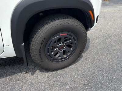 2025 Nissan Frontier PRO-4X