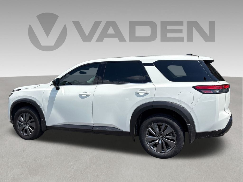2026 Nissan Pathfinder S